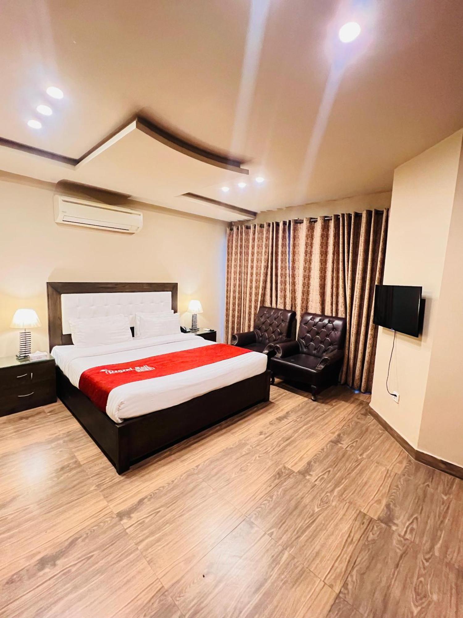 Grand Regent Hotel And Suites Faysalabad Dış mekan fotoğraf